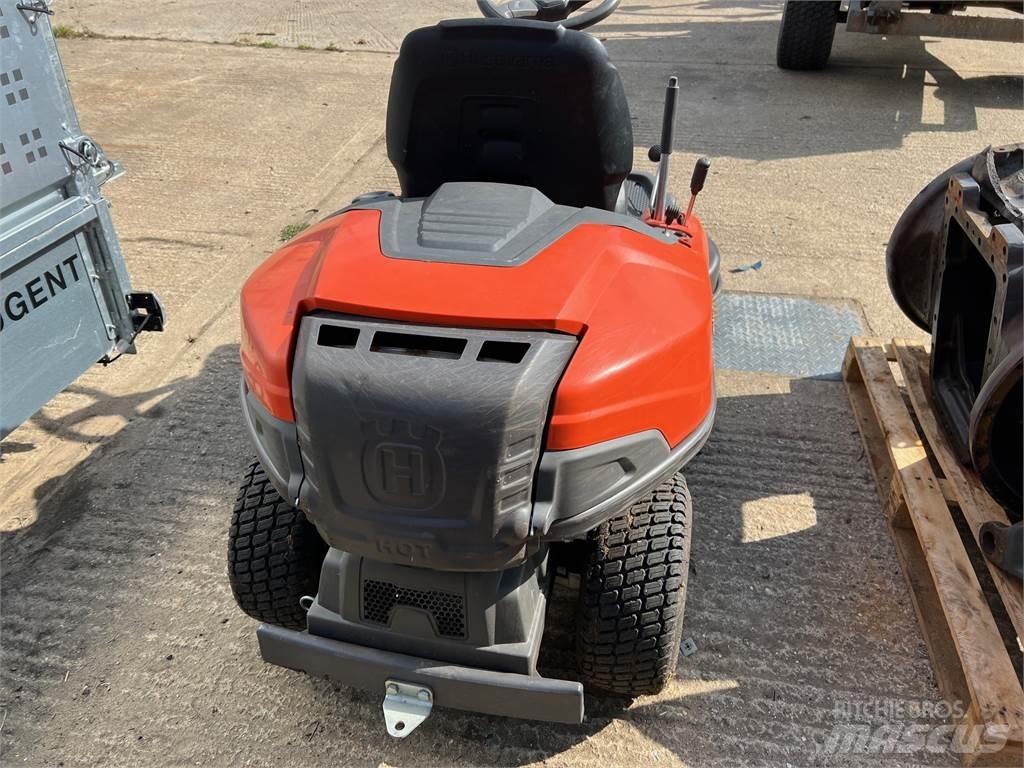 Husqvarna R216 割草劑