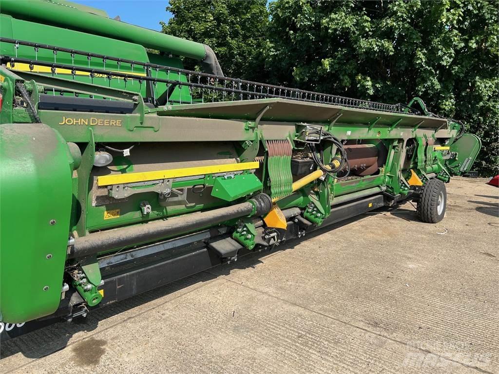 John Deere T670I 聯合收穫機
