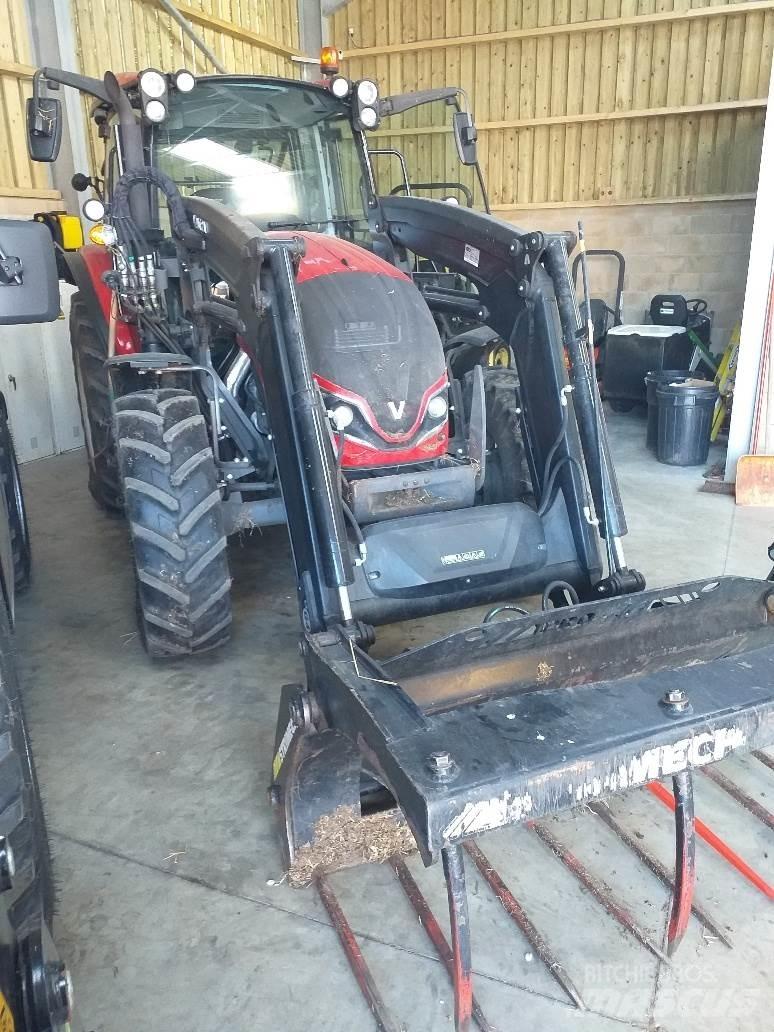 Valtra A115MH4 曳引機