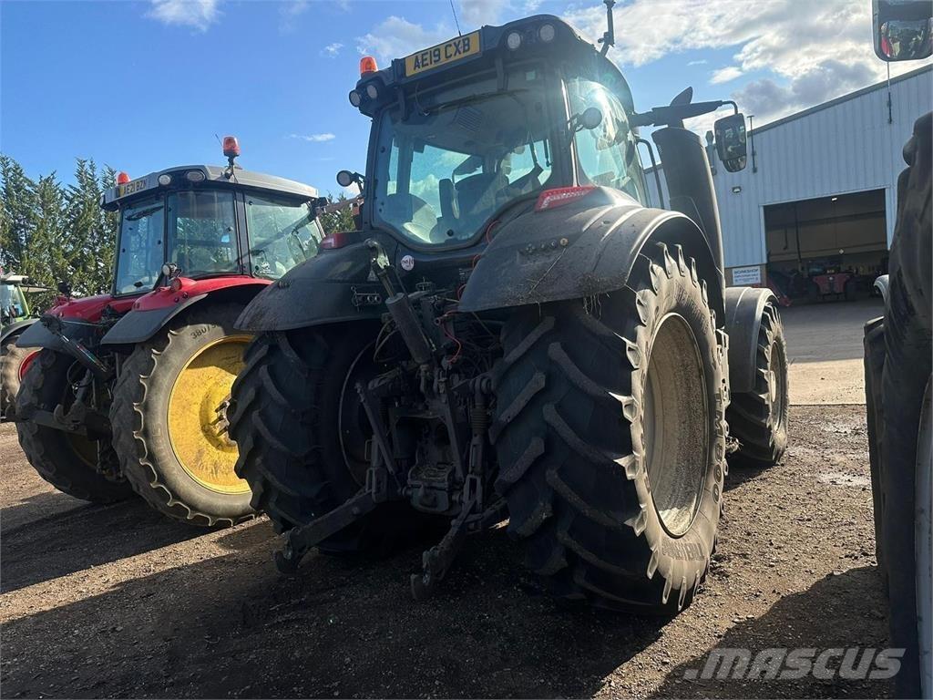 Valtra T234D 曳引機