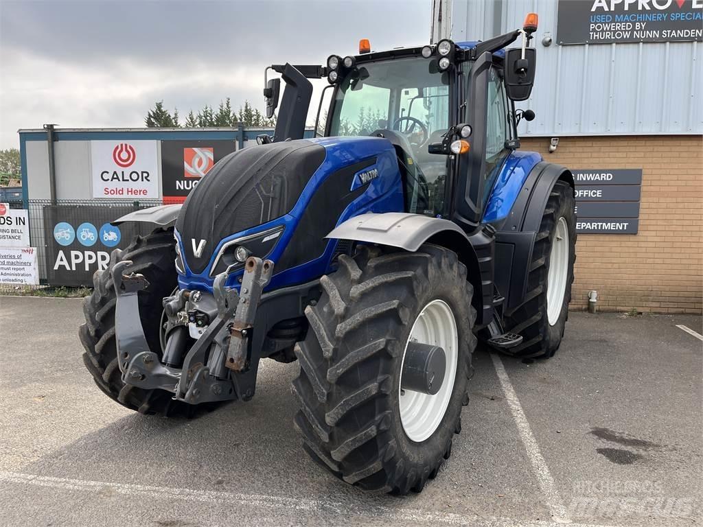 Valtra T254 曳引機