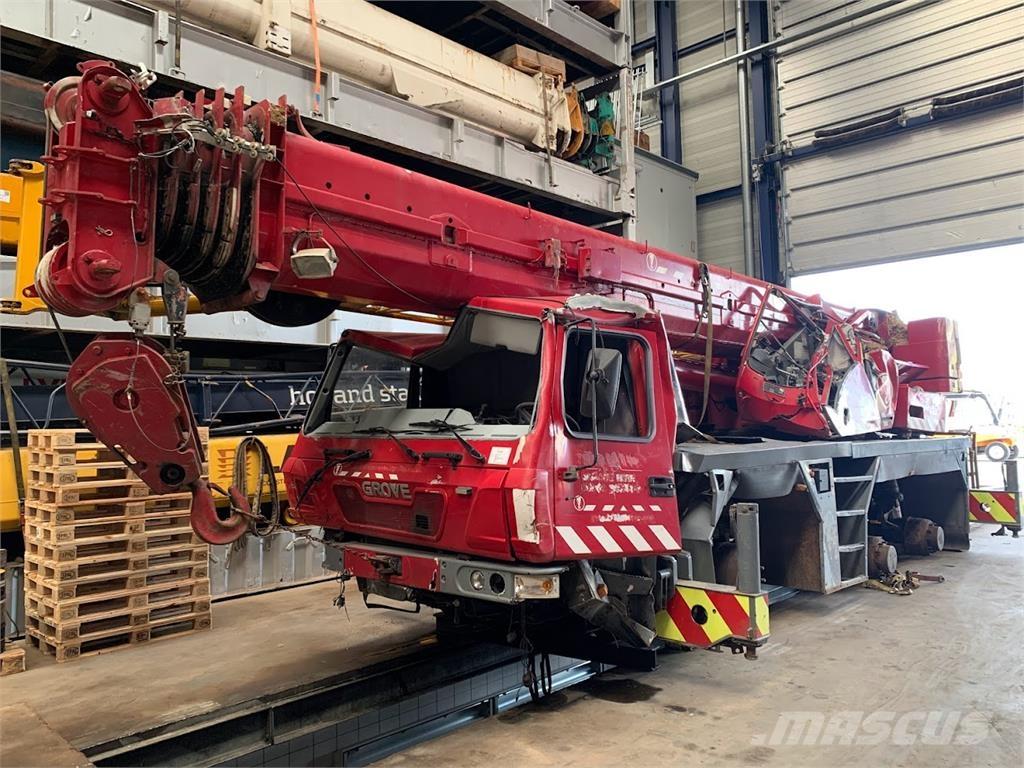 Grove GMK 3055 全路面起重機/吊車