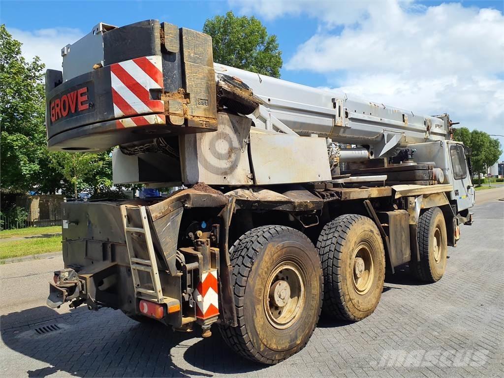 Grove GMK 3055 全路面起重機/吊車