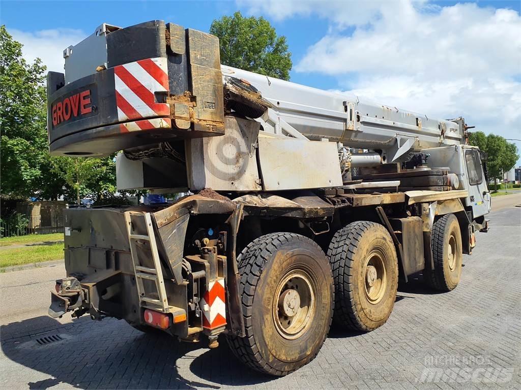 Grove GMK 3055 全路面起重機/吊車