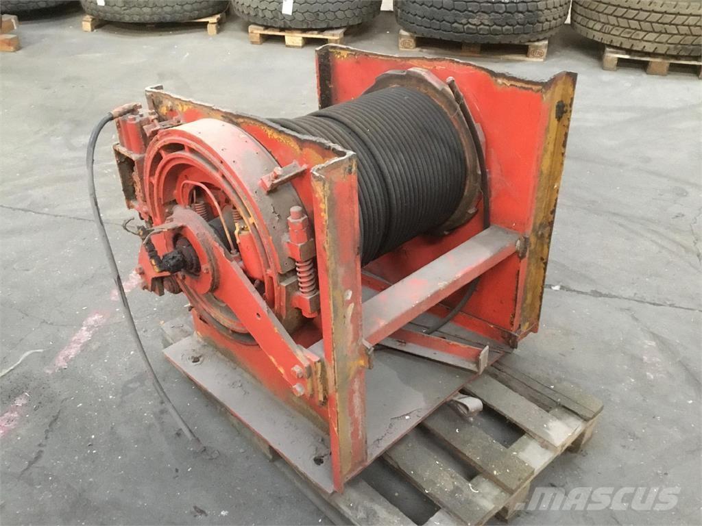 Kato NK 350 winch 起重機組件和設備