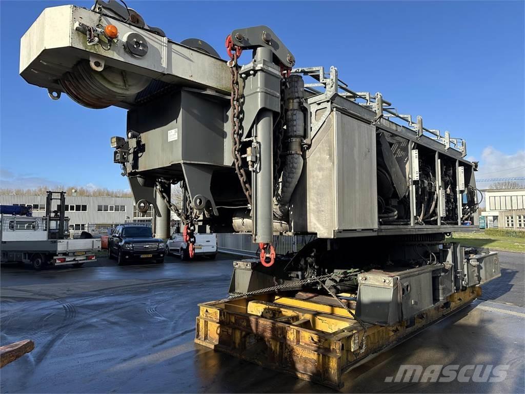 Liebherr LR 1160 全路面起重機/吊車