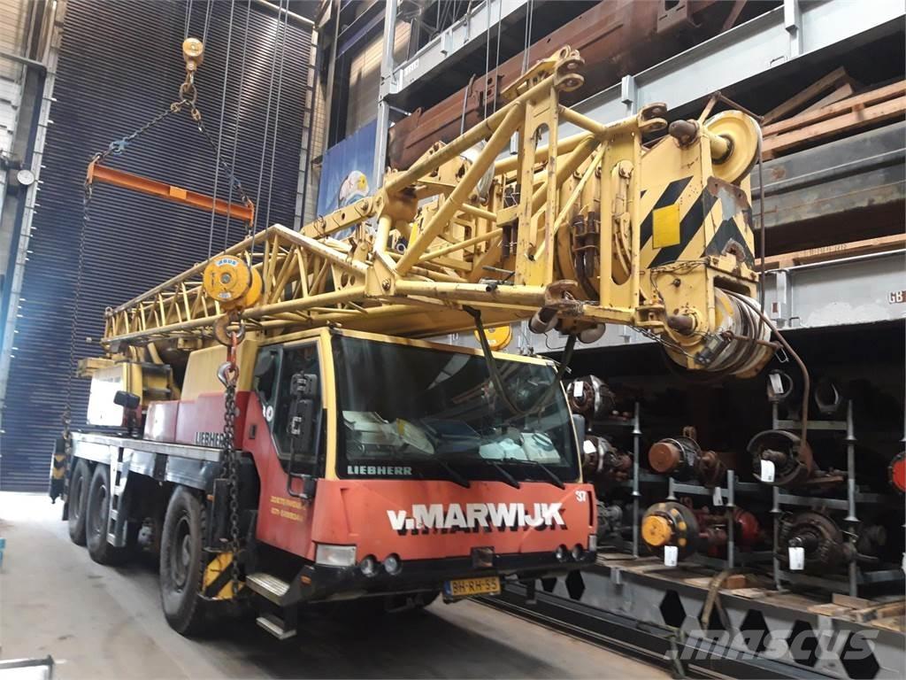 Liebherr LTM 1060-2 全路面起重機/吊車