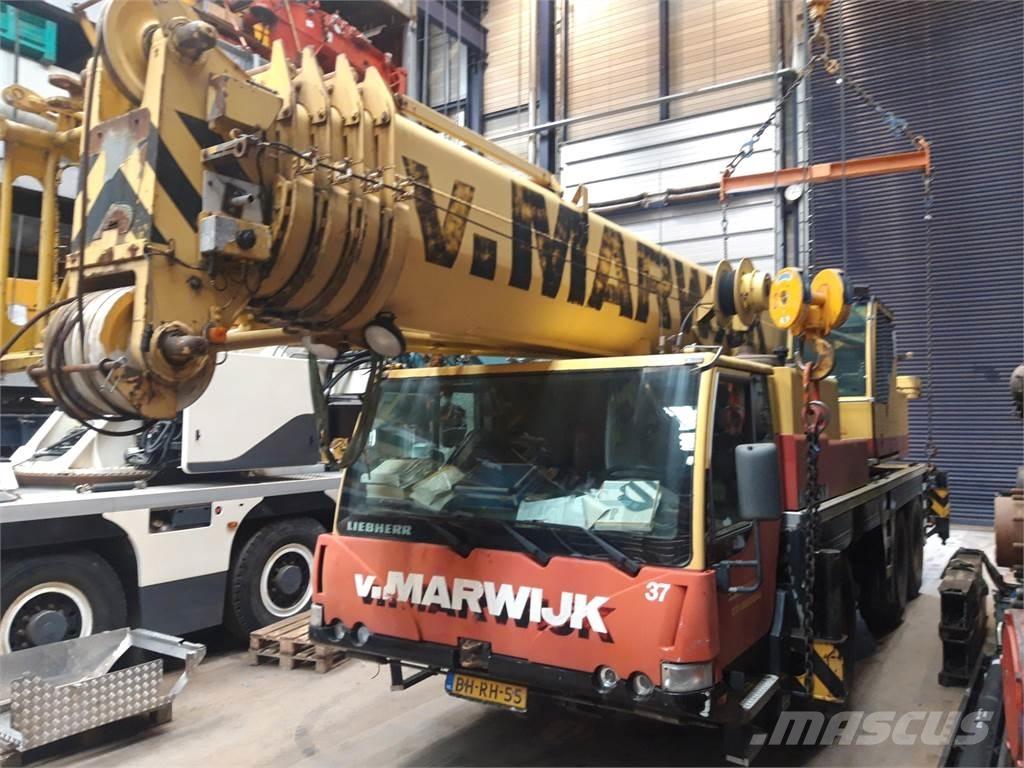Liebherr LTM 1060-2 全路面起重機/吊車
