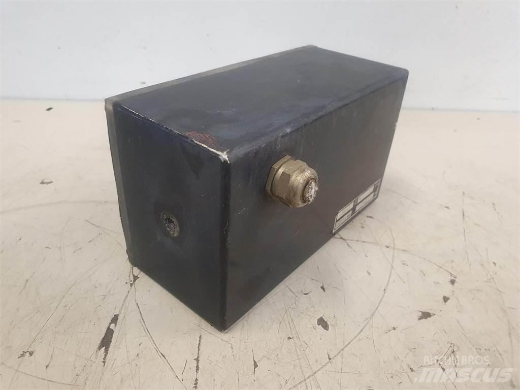 PAT LMB display 起重機組件和設備