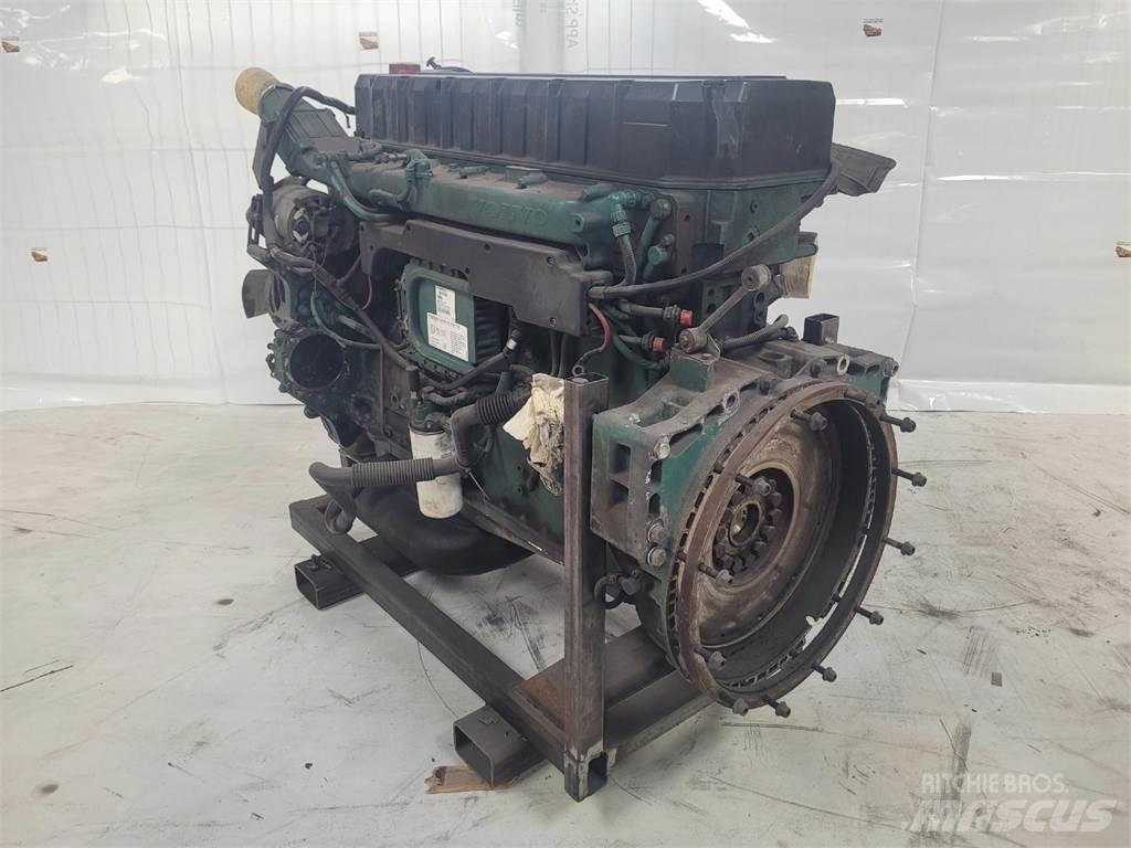 Volvo D12 引擎/發動機