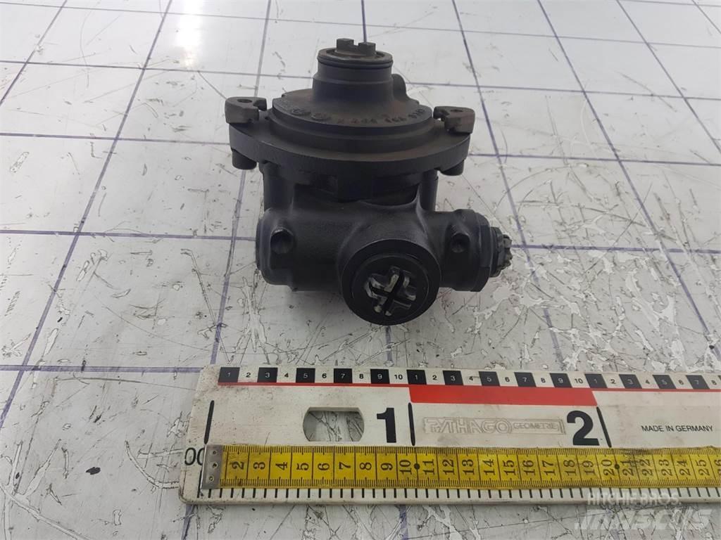 ZF steering pump 起重機組件和設備