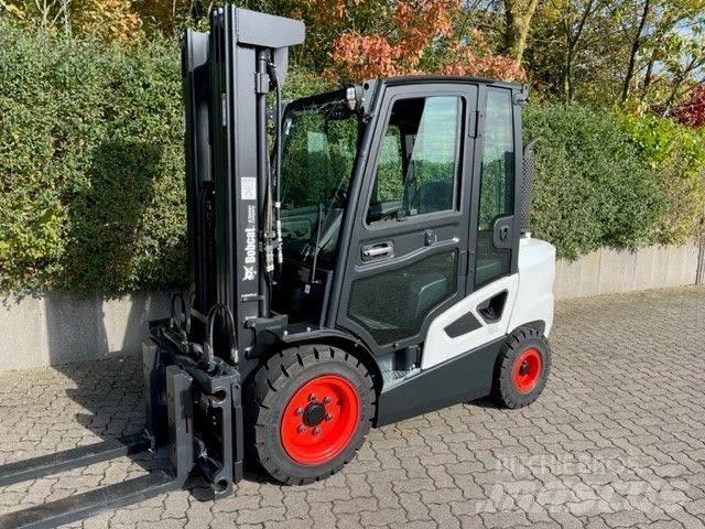 Bobcat D35C-9 柴油卡車