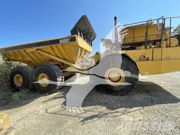 CAT D400D 鉸接式起吊車