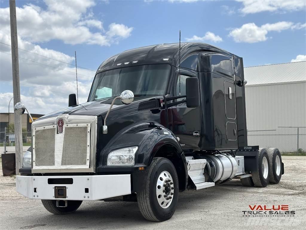 Kenworth T880 曳引機組件