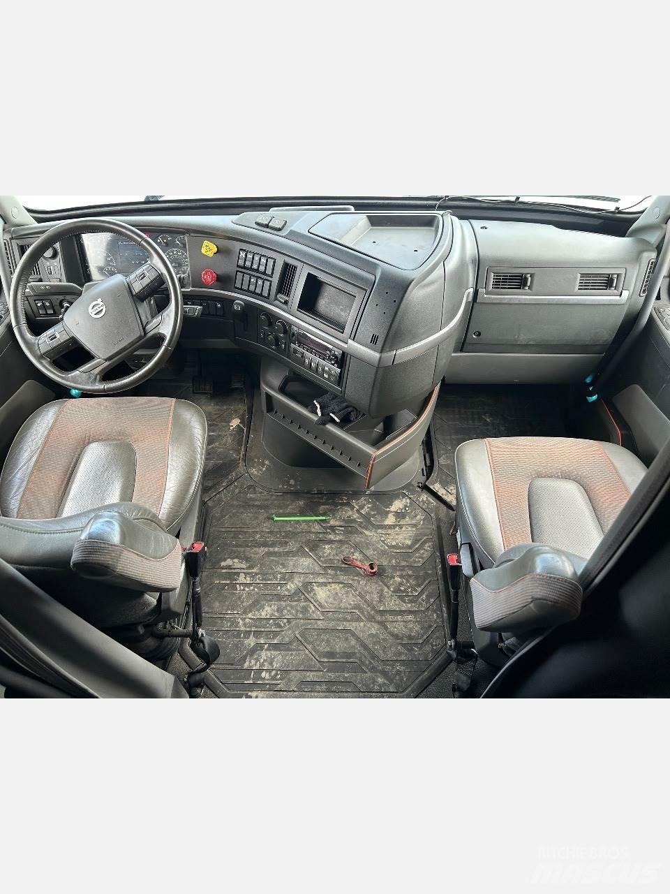 Volvo VNL 曳引機組件