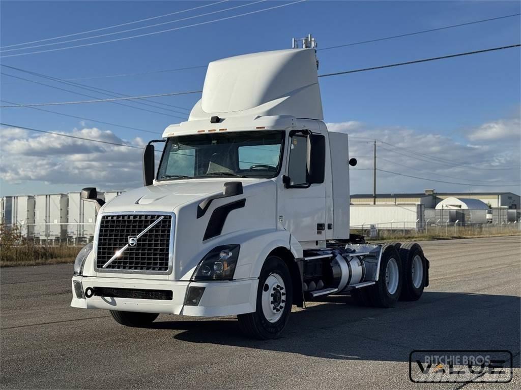 Volvo VNL300 曳引機組件