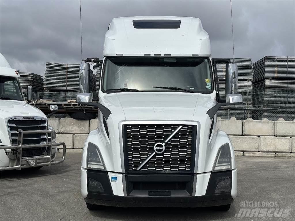 Volvo VNL760 曳引機組件