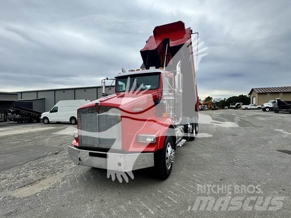 Kenworth T800 傾卸式卡車
