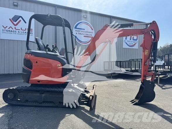 Kubota U27-4 小型挖土機/掘鑿機<7t(小型挖掘機)