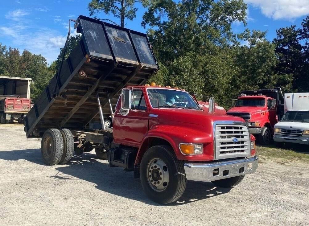 Ford F-700 其他