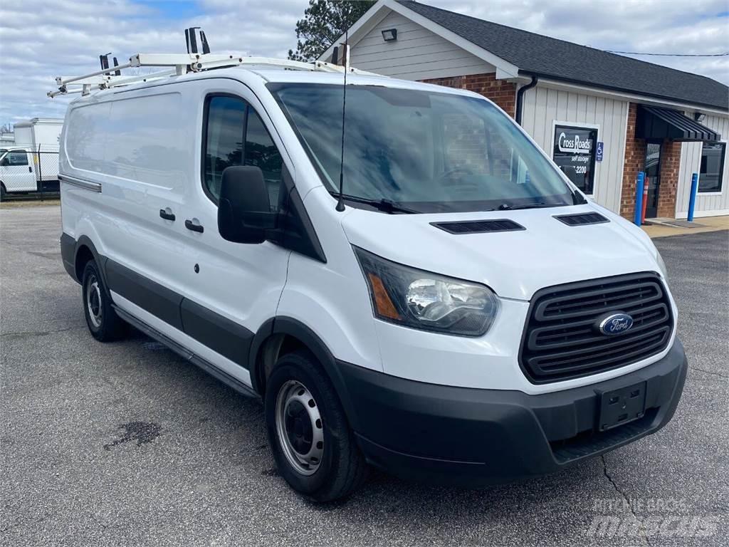 Ford Transit 其他