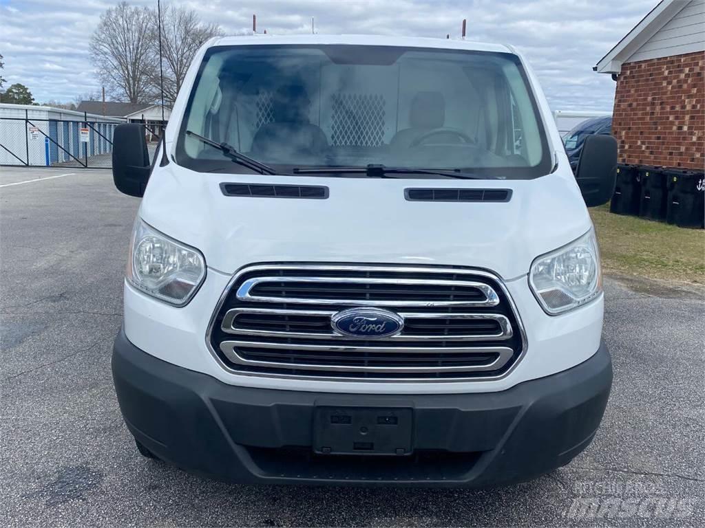 Ford Transit 其他