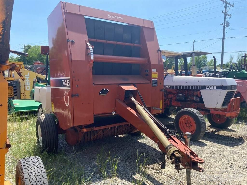 Hesston 745 其他