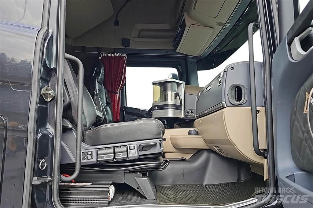 Scania R580 貨箱式卡車