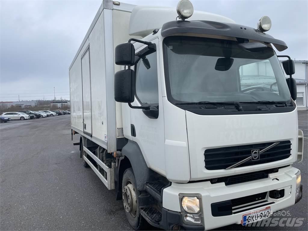 Volvo FE 250 貨箱式卡車