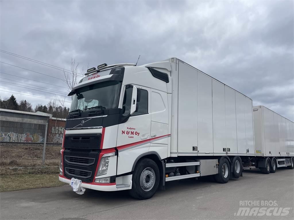Volvo FH 貨箱式卡車
