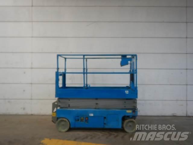 Genie GS2032 剪式升降機