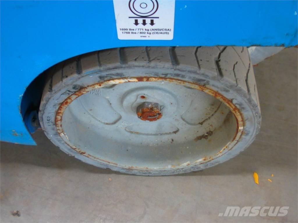 Genie GS2032 剪式升降機