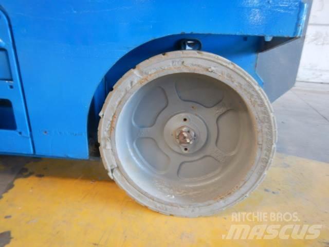 Genie GS2046 剪式升降機
