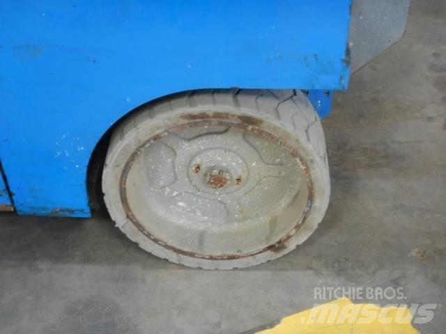 Genie GS2046 剪式升降機