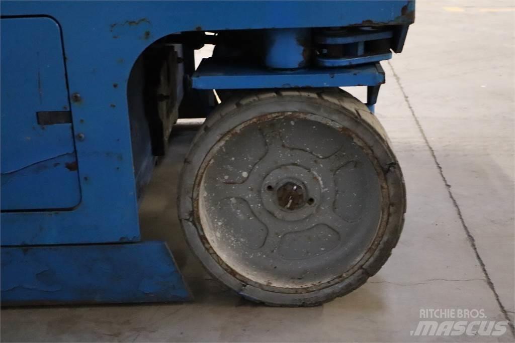 Genie GS2646 剪式升降機
