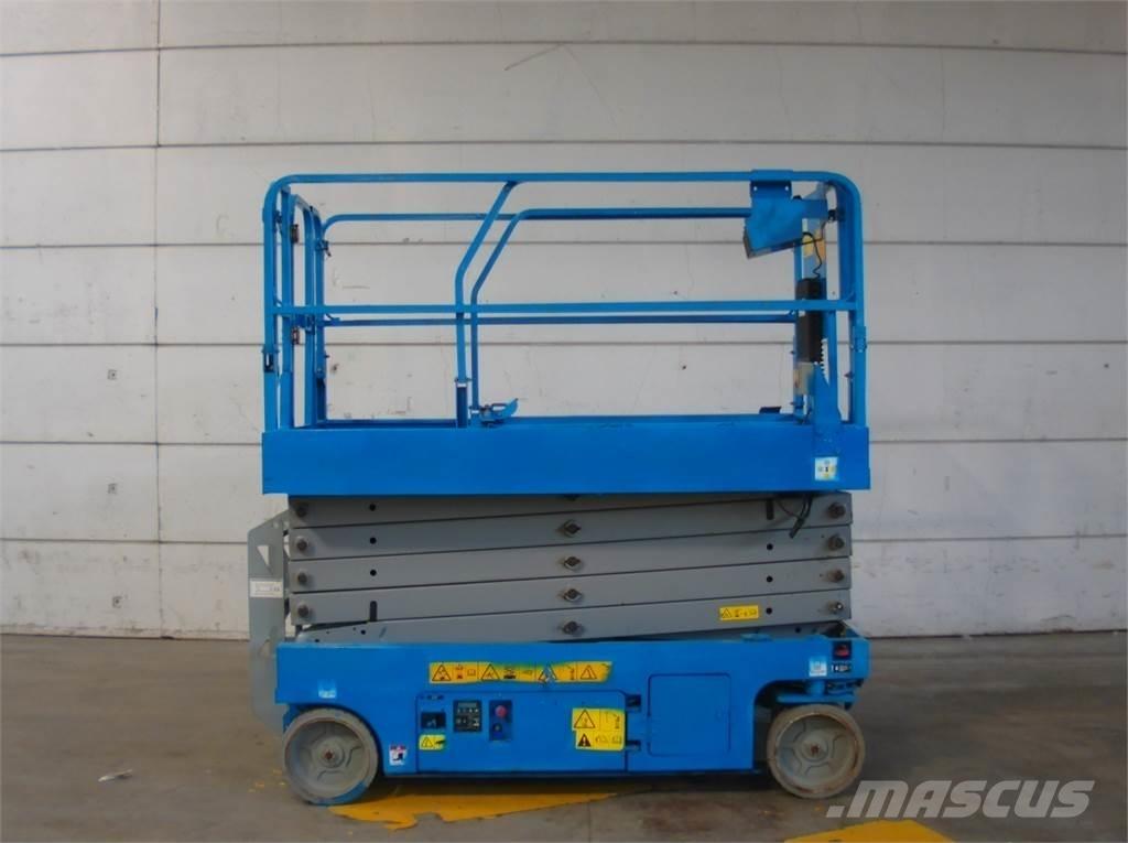 Genie GS3246 剪式升降機