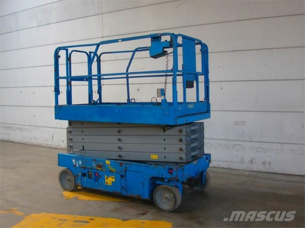 Genie GS3246 剪式升降機