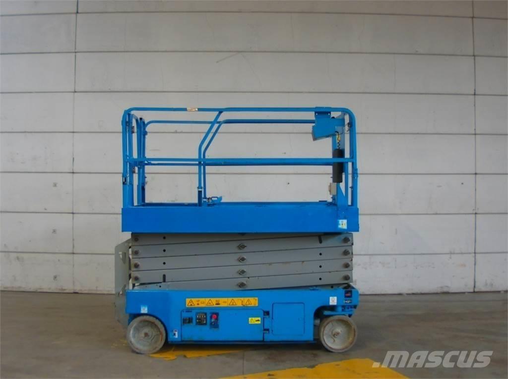 Genie GS3246 剪式升降機