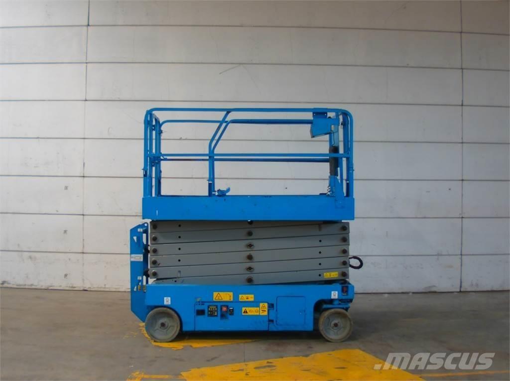 Genie GS4047 剪式升降機