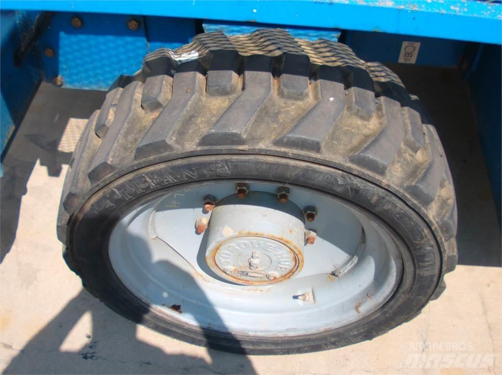 Genie GS5390RT 剪式升降機