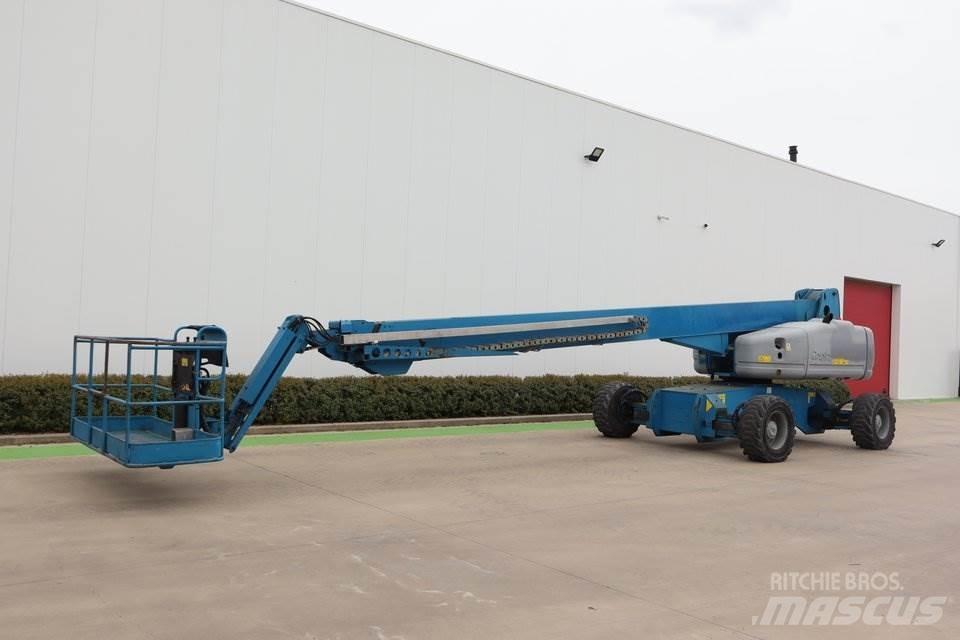 Genie S105 伸縮臂高空作業車