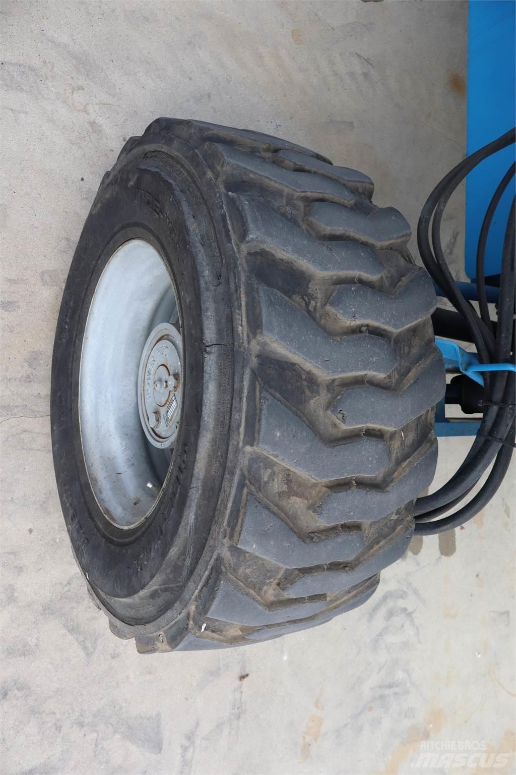 Genie S45 伸縮臂高空作業車