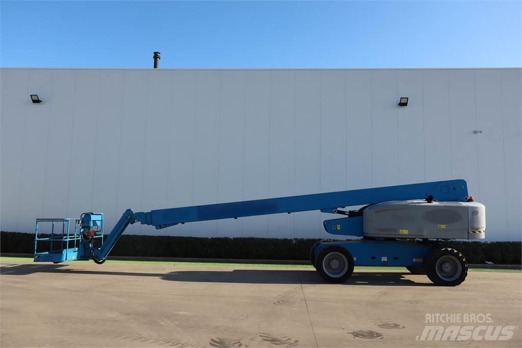 Genie S85 伸縮臂高空作業車