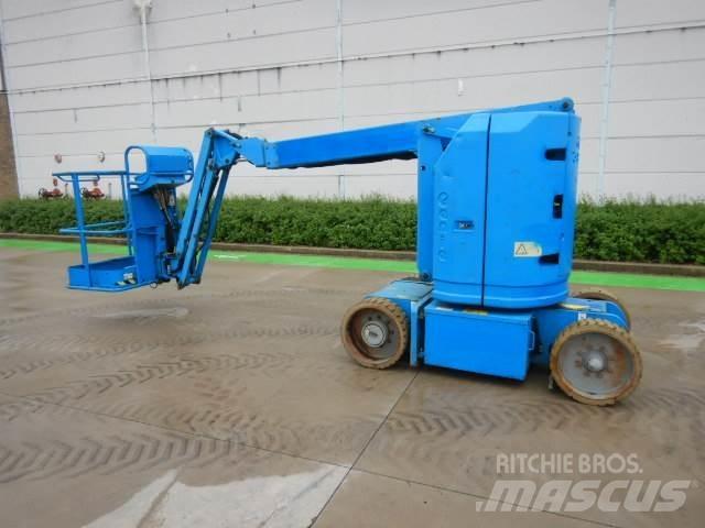 Genie Z30-20N 曲臂高空作業車