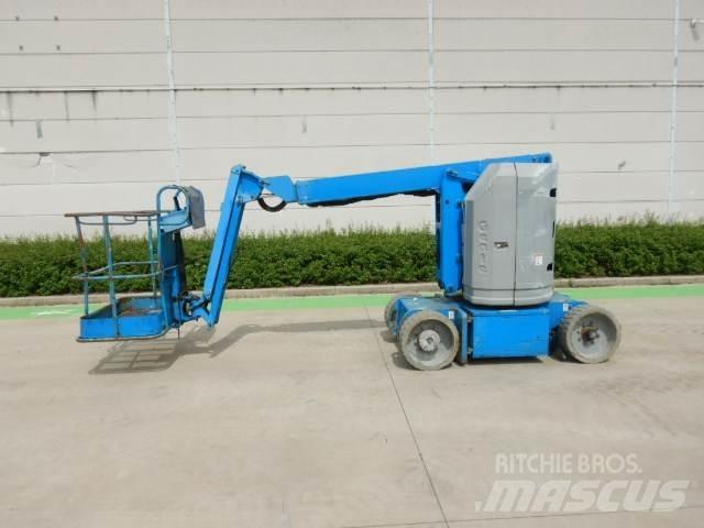 Genie Z30-20N 曲臂高空作業車