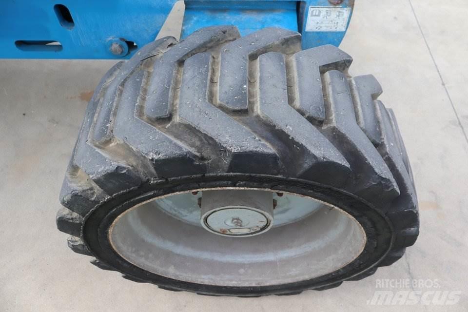 Genie Z51-30JRT 曲臂高空作業車