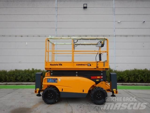 Haulotte C12DX 剪式升降機
