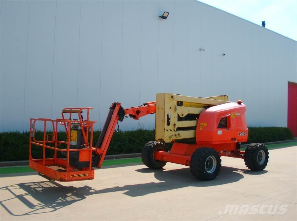JLG 450AJ 曲臂高空作業車