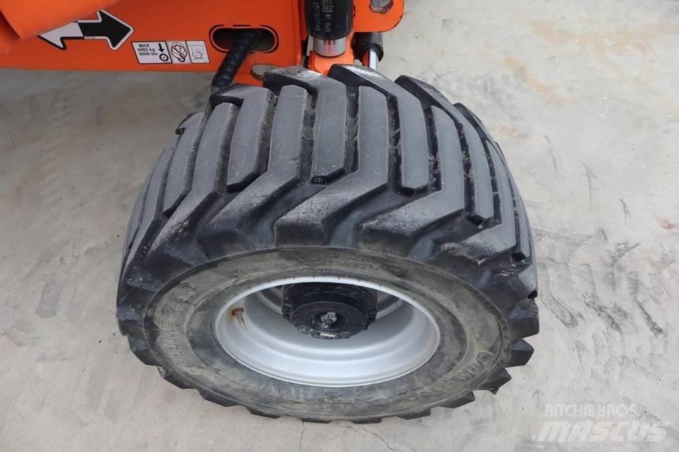 JLG 520AJ 曲臂高空作業車
