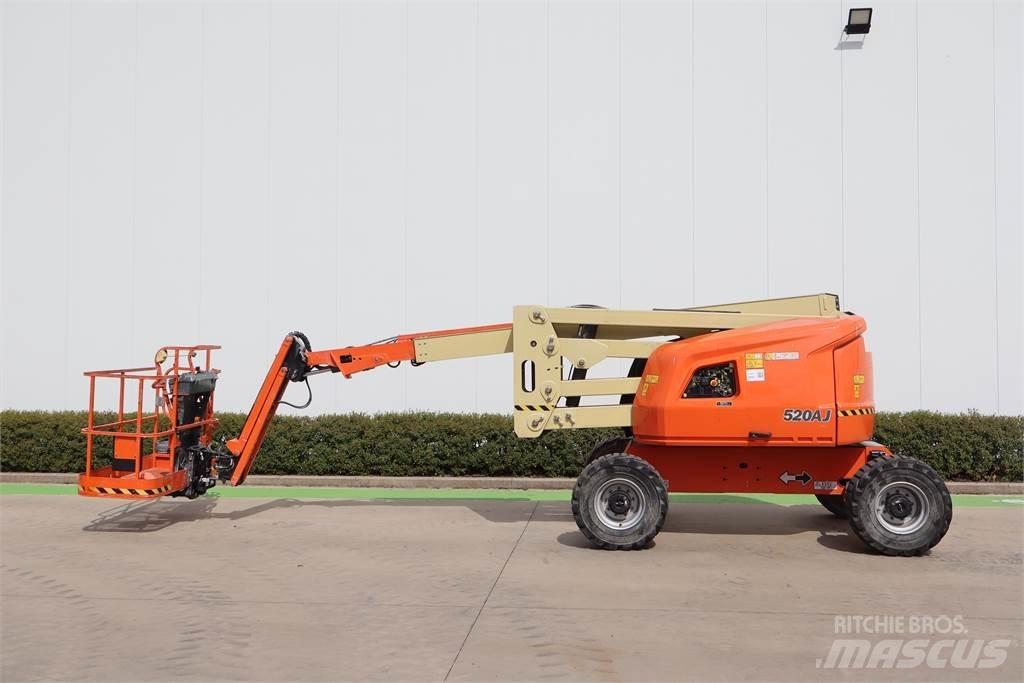JLG 520AJ 曲臂高空作業車